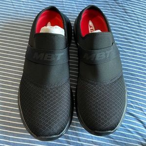 NIB MBT Taka slip on women’s 9.5, EU 41.5